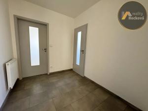 Prodej bytu 1+kk, Praha - Libeň, Zenklova, 34 m2
