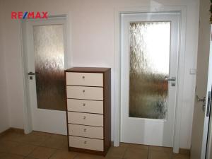 Pronájem bytu 3+1, Praha - Záběhlice, Hyacintová, 89 m2
