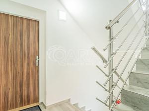 Prodej rodinného domu, Praha - Koloděje, K Sibřině, 217 m2
