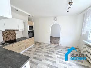 Pronájem bytu 2+1, Děčín, Kyjevská, 54 m2