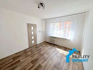 Pronájem bytu 2+1, Děčín, Kyjevská, 54 m2
