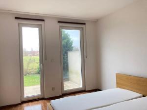 Pronájem bytu 2+kk, Praha - Stodůlky, Karla Kryla, 56 m2