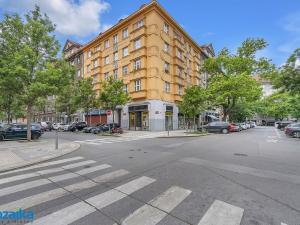 Pronájem bytu 3+1, Praha - Bubeneč, Eliášova, 100 m2
