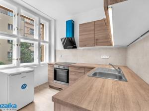 Pronájem bytu 3+1, Praha - Bubeneč, Eliášova, 100 m2