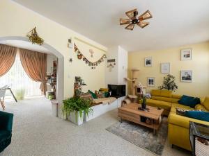 Prodej rodinného domu, Vinařice, II. ulice, 220 m2