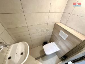 Pronájem obchodního prostoru, Praha - Žižkov, Víta Nejedlého, 72 m2