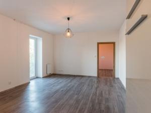 Pronájem bytu 2+kk, Milovice - Mladá, Rakouská, 55 m2