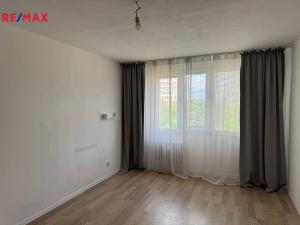 Prodej bytu 2+1, Sokolov, Slavíčkova, 60 m2