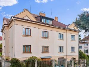 Prodej činžovního domu, Praha - Žižkov, V domově, 390 m2