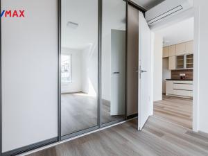 Pronájem bytu 2+kk, Praha - Hostivař, Nurmiho, 49 m2
