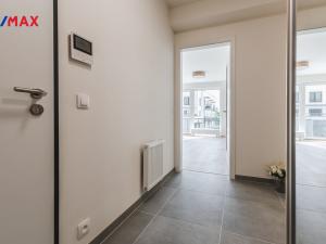 Pronájem bytu 2+kk, Praha - Hostivař, Nurmiho, 49 m2