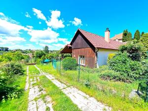 Prodej rodinného domu, Tečovice, 240 m2
