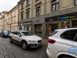 Pronájem obchodního prostoru, Plzeň - Vnitřní Město, Sedláčkova, 74 m2