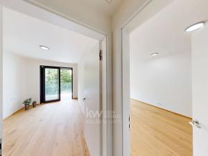 Pronájem bytu 2+kk, Praha - Modřany, Československého exilu, 60 m2