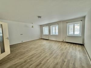 Pronájem bytu 2+1, Krnov - Pod Bezručovým vrchem, Mikulášská, 70 m2