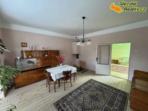 Prodej rodinného domu, Albrechtičky, 320 m2