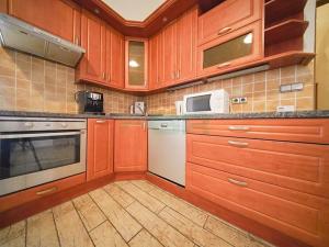 Pronájem bytu 1+1, Praha - Staré Město, Dlouhá, 70 m2