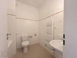 Pronájem bytu 1+kk, Říčany, Komenského náměstí, 35 m2