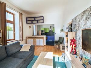 Prodej bytu 3+1, Trutnov, Jiráskovo náměstí, 75 m2