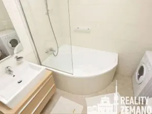 Pronájem bytu 2+kk, Praha - Vinohrady, Italská, 72 m2