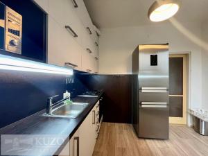 Pronájem bytu 1+1, Praha - Strašnice, Nedvězská, 40 m2