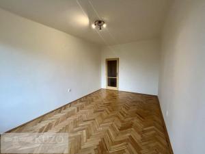 Pronájem bytu 1+1, Praha - Strašnice, Nedvězská, 40 m2
