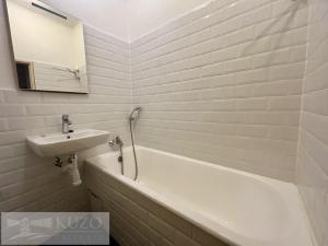 Pronájem bytu 1+1, Praha - Strašnice, Nedvězská, 40 m2