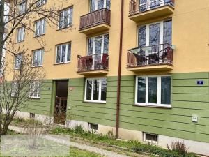 Pronájem bytu 1+1, Praha - Strašnice, Nedvězská, 40 m2