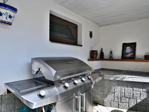Prodej rodinného domu, Vyžlovka, Na Poštolce, 180 m2