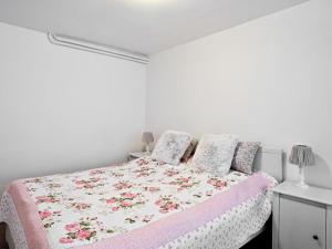 Prodej rodinného domu, Vyžlovka, Na Poštolce, 180 m2