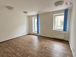 Pronájem bytu 2+1, Kladno, Váňova, 70 m2