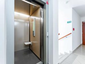 Prodej bytu 1+kk, Praha - Ďáblice, Nad Akcízem, 34 m2