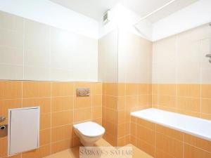 Prodej bytu 2+kk, Praha - Dolní Měcholupy, Kryšpínova, 48 m2