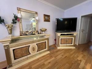 Prodej bytu 4+kk, Karlovy Vary, Sadová, 100 m2