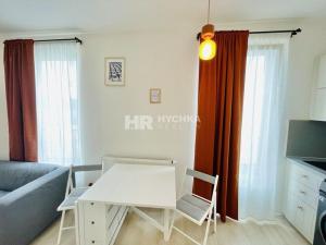 Pronájem bytu 1+kk, Praha - Vysočany, Poděbradská, 23 m2