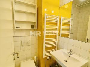 Pronájem bytu 1+kk, Praha - Vysočany, Poděbradská, 23 m2