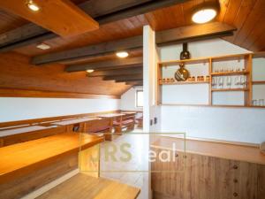 Prodej ubytování, Velké Bílovice, 285 m2