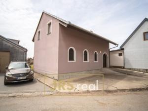 Prodej ubytování, Velké Bílovice, 285 m2