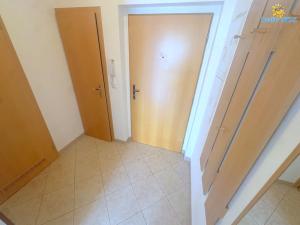 Pronájem bytu 1+kk, Praha - Kunratice, V Zeleném údolí, 35 m2