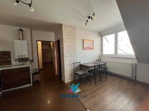 Prodej bytu 3+kk, Teplice, U Hadích lázní, 73 m2