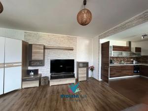 Prodej bytu 3+kk, Teplice, U Hadích lázní, 73 m2