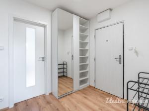 Pronájem bytu 3+kk, Praha - Podolí, Kaplická, 61 m2