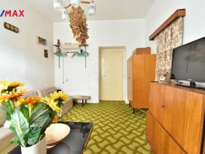 Prodej bytu 2+1, Úpice, náměstí T. G. Masaryka, 48 m2