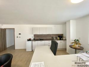 Pronájem kanceláře, Olomouc, U pekárny, 64 m2