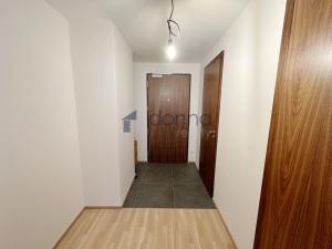 Pronájem bytu 2+kk, Praha - Smíchov, Nádražní, 65 m2
