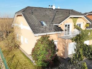 Prodej rodinného domu, Větrušice, Skalní, 140 m2