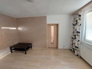 Pronájem bytu 3+1, Olomouc - Lazce, Dlouhá, 71 m2