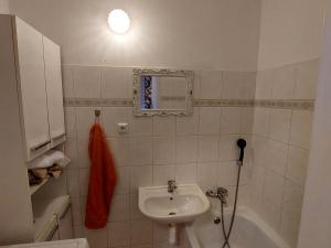 Pronájem bytu 3+1, Olomouc - Lazce, Dlouhá, 71 m2
