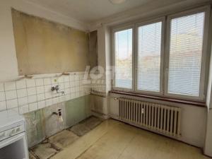 Prodej bytu 3+1, Hradec Králové - Pražské Předměstí, U Koruny, 75 m2