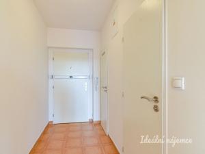 Pronájem bytu 2+kk, Praha - Letňany, Zlonická, 45 m2